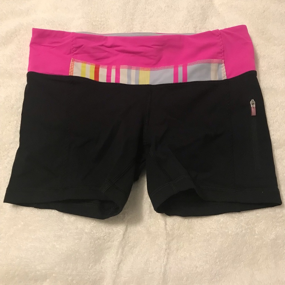 Lululemon Shorts, Size 6